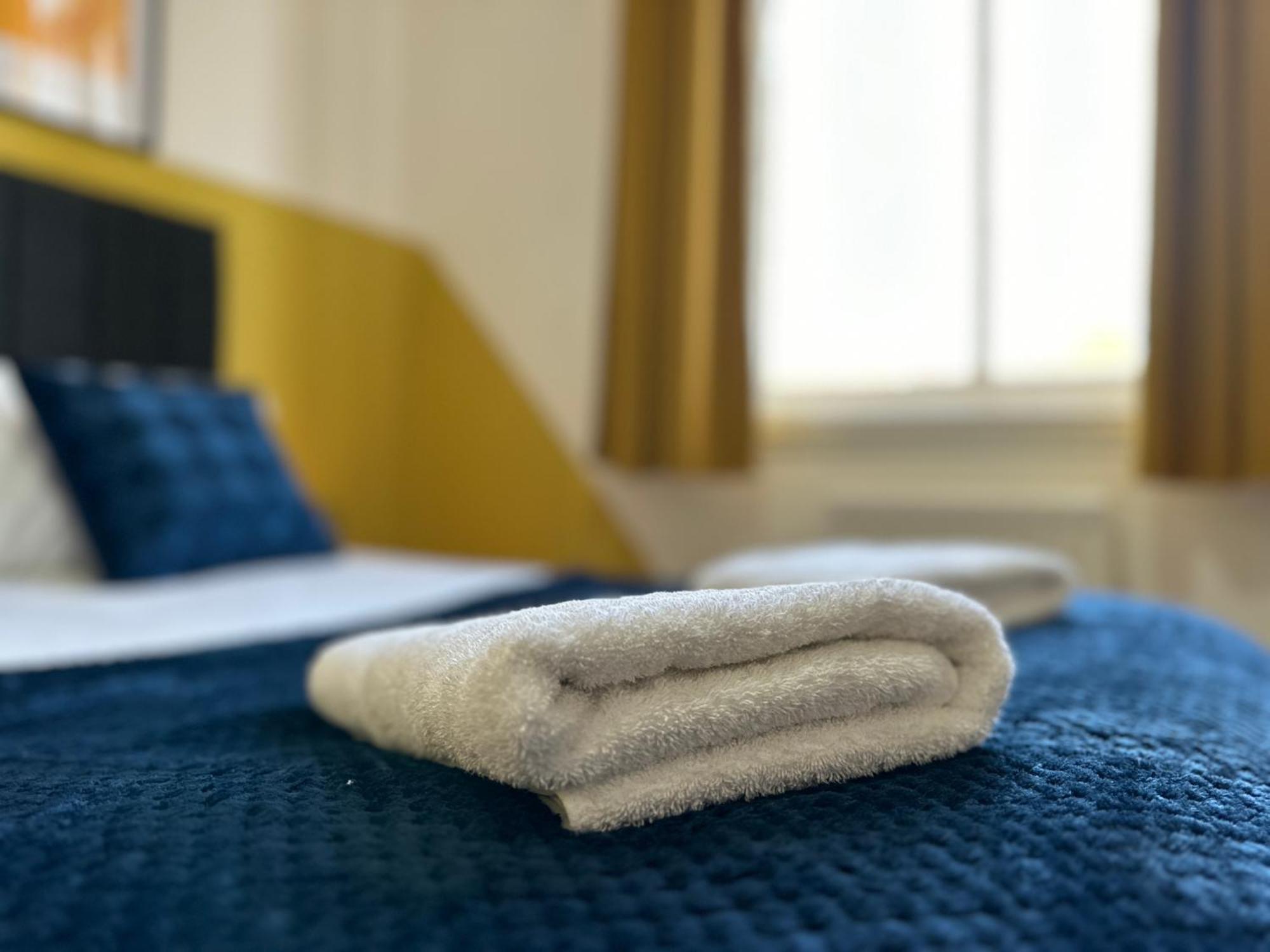 Great Offers On Long Stays!! Laluna Apartments غيتْسْهيد المظهر الخارجي الصورة