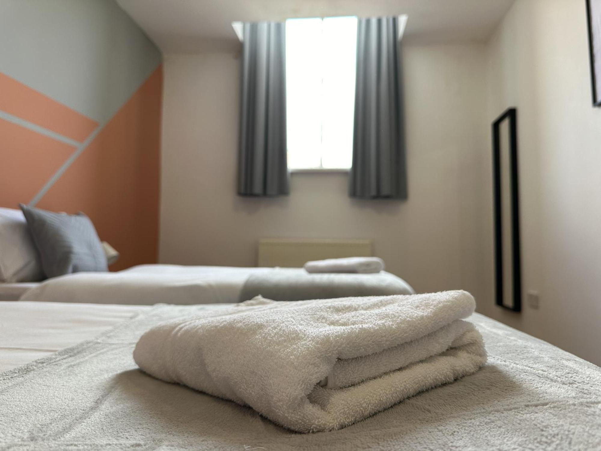 Great Offers On Long Stays!! Laluna Apartments غيتْسْهيد المظهر الخارجي الصورة