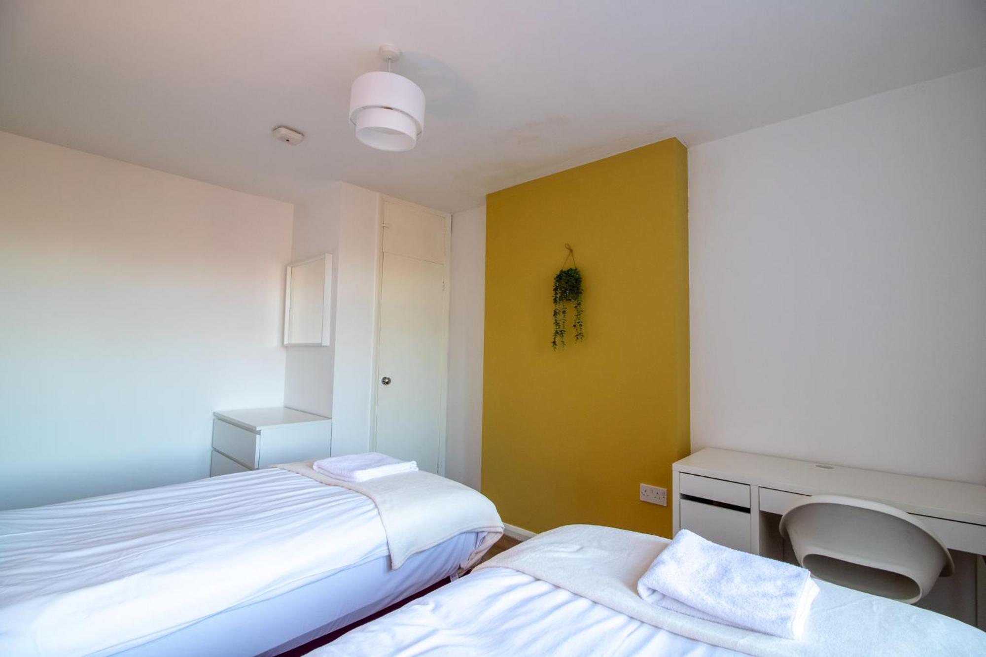 Great Offers On Long Stays!! Laluna Apartments غيتْسْهيد المظهر الخارجي الصورة